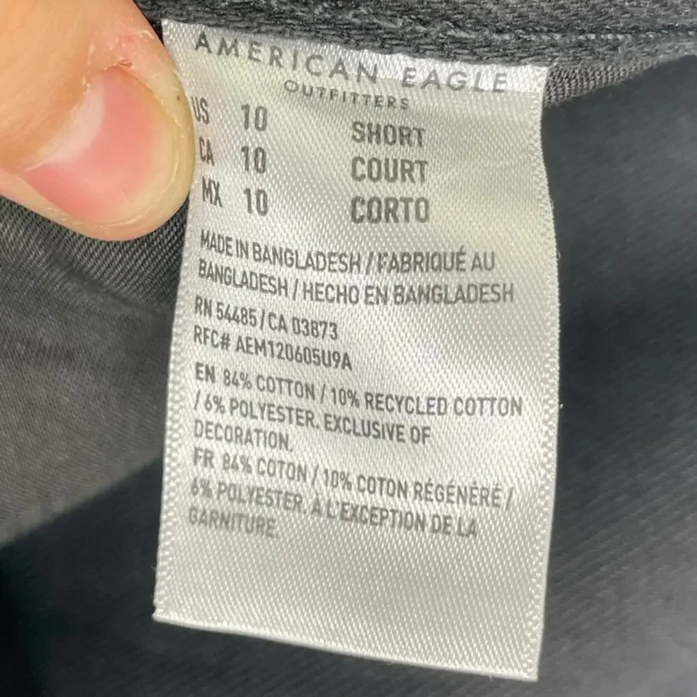 American Eagle Low Rise Skater Black Denim Jeans size 10 Short - Picture 8 of 15